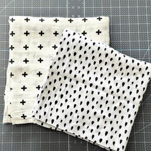 2 NEW Black and White Muslin Swaddle Blankets by SwaddleMe and Ziggy Baby